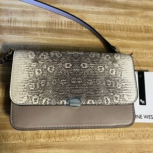 🌸Nine West Crossbody